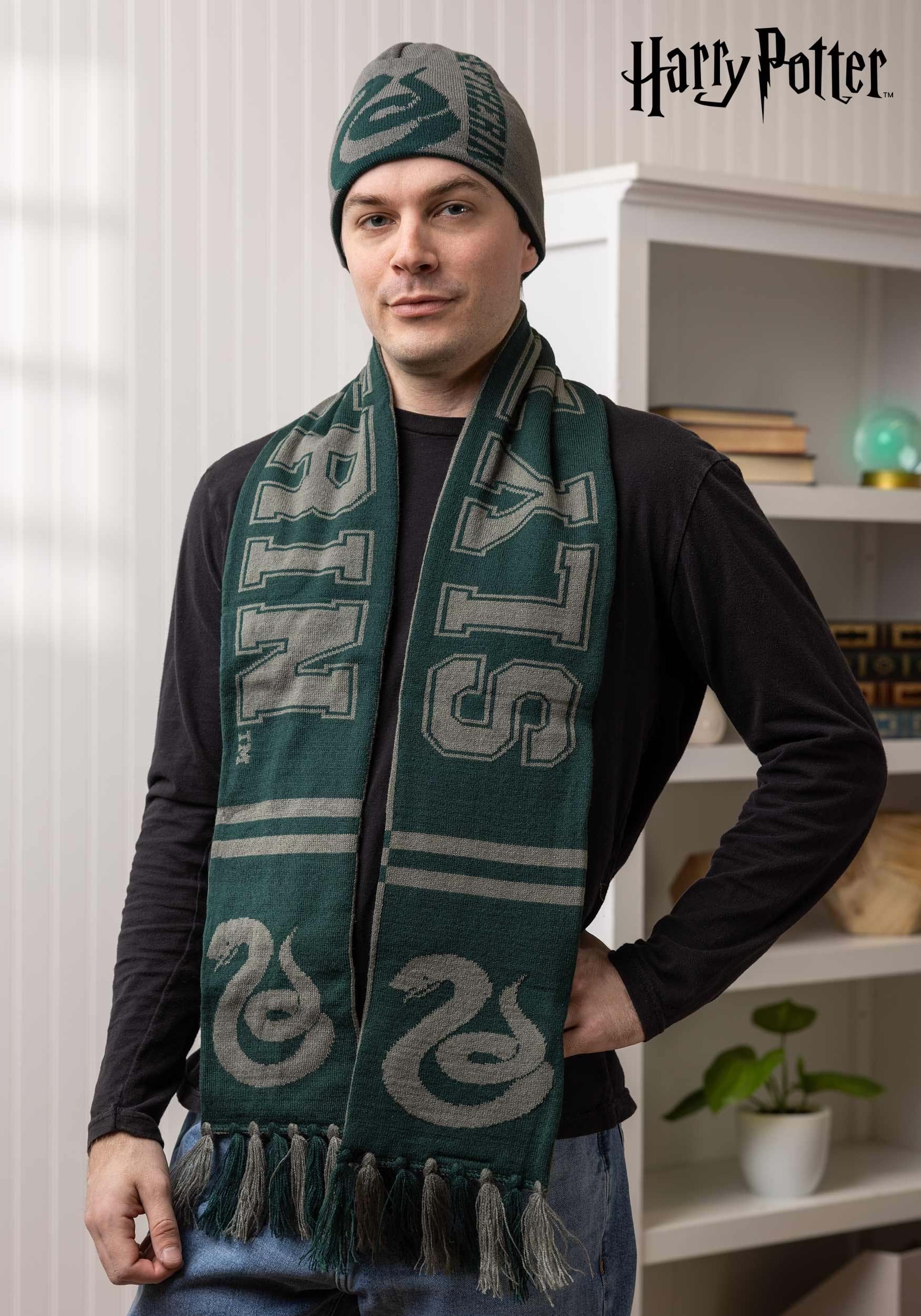 Harry Potter Slytherin Reversible Knit Scarf 1 Harry Potter Slytherin Reversible Knit Scarf
