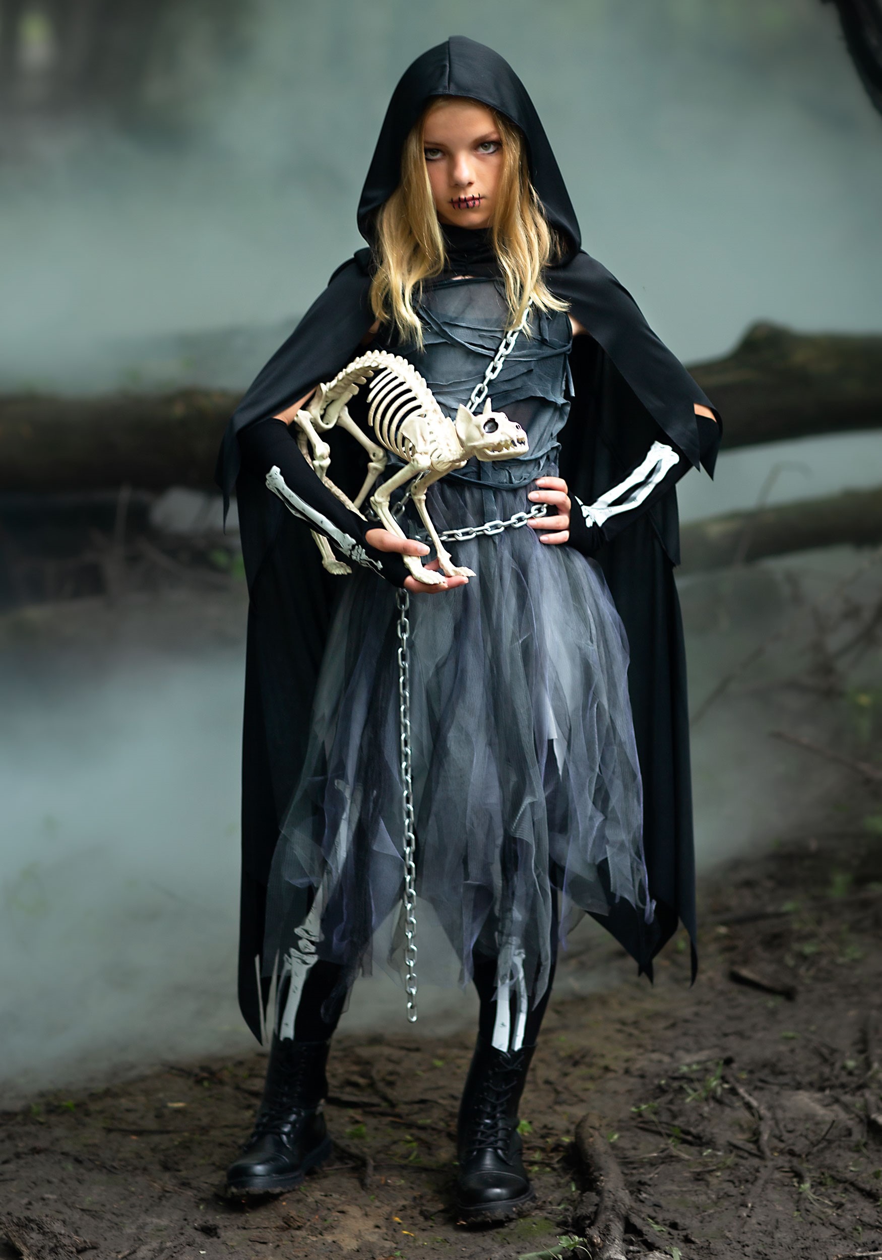 Girls Scary Reaper Costume 3 Girls Scary Reaper Costume