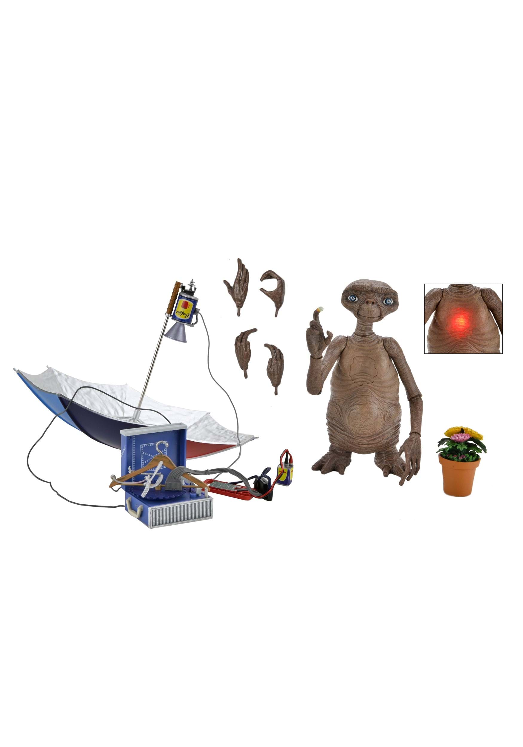 E.T. With LED Chest and Phone 40th Anniversary