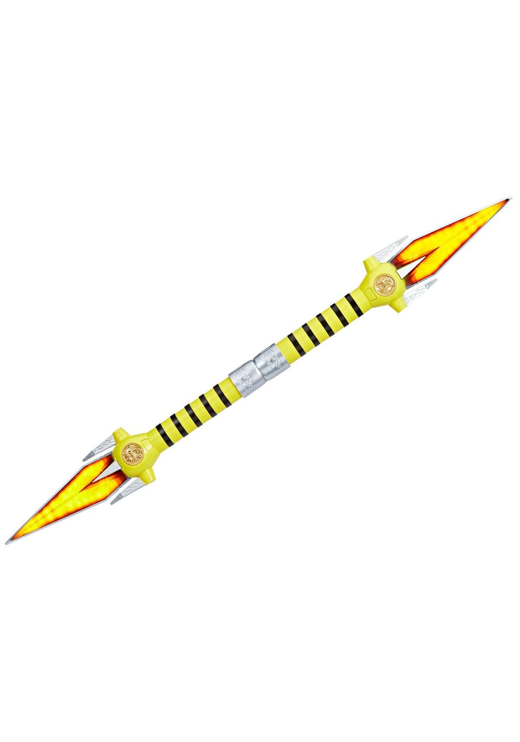 Power Rangers Lightning Collection Mighty Morphin Yellow Ranger Power Daggers Collectible Prop Replica 3 Power Rangers Lightning Collection Mighty Morphin Yellow Ranger Power Daggers Collectible Prop Replica
