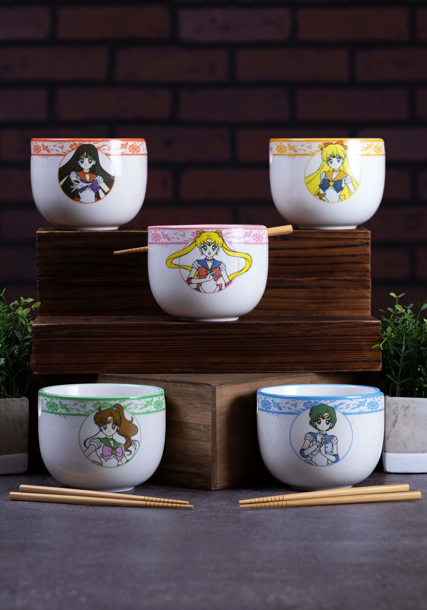 5 Piece Sailor Moon Sailor Scouts Ramen Bowl Set