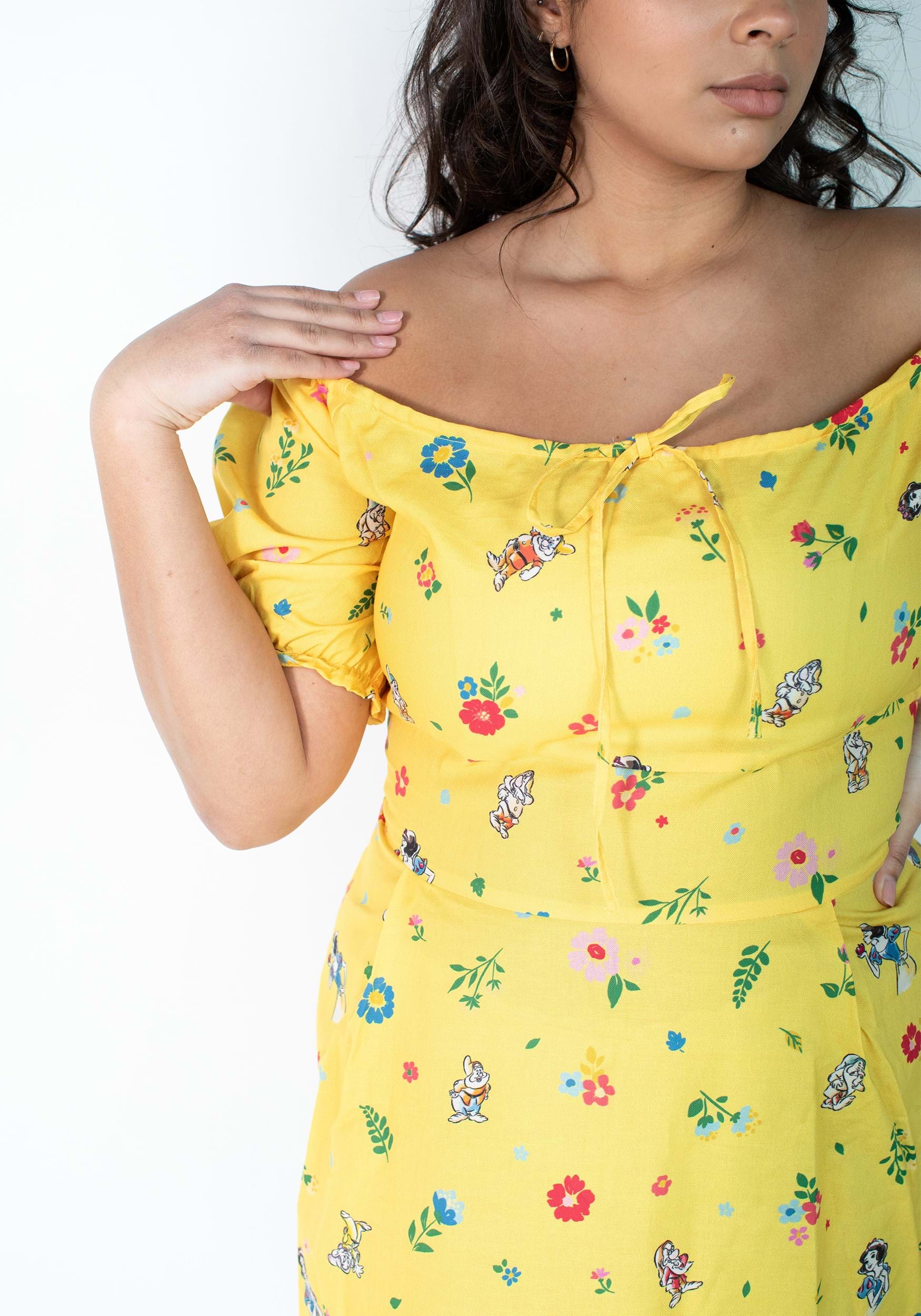 Women's Snow White Puffy Sleeve Cakeworthy Dress