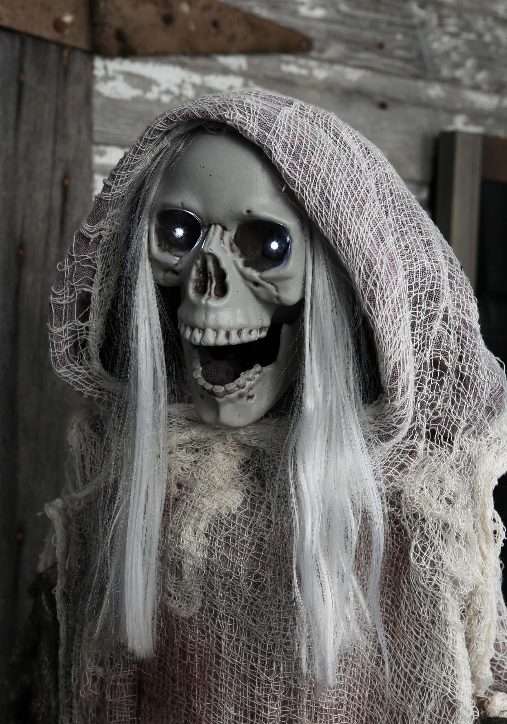 6FT Animated Standing Ghoul Decoration - Scream Saver