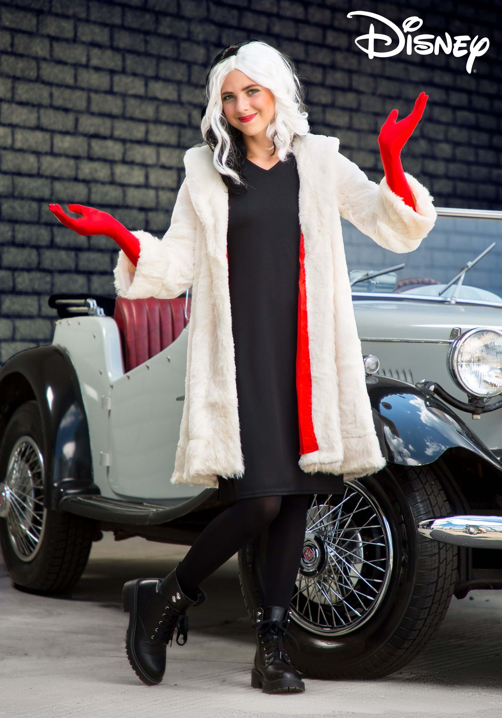 Tween Cruella De Vil Coat Costume from Disney's 101 Dalmatians 1 Tween Cruella De Vil Coat Costume from Disney's 101 Dalmatians
