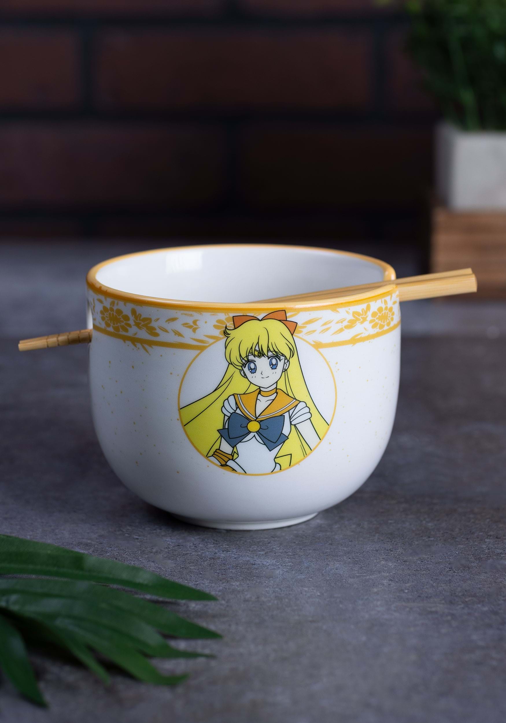 Sailor Venus Ramen Bowl with Chopsticks