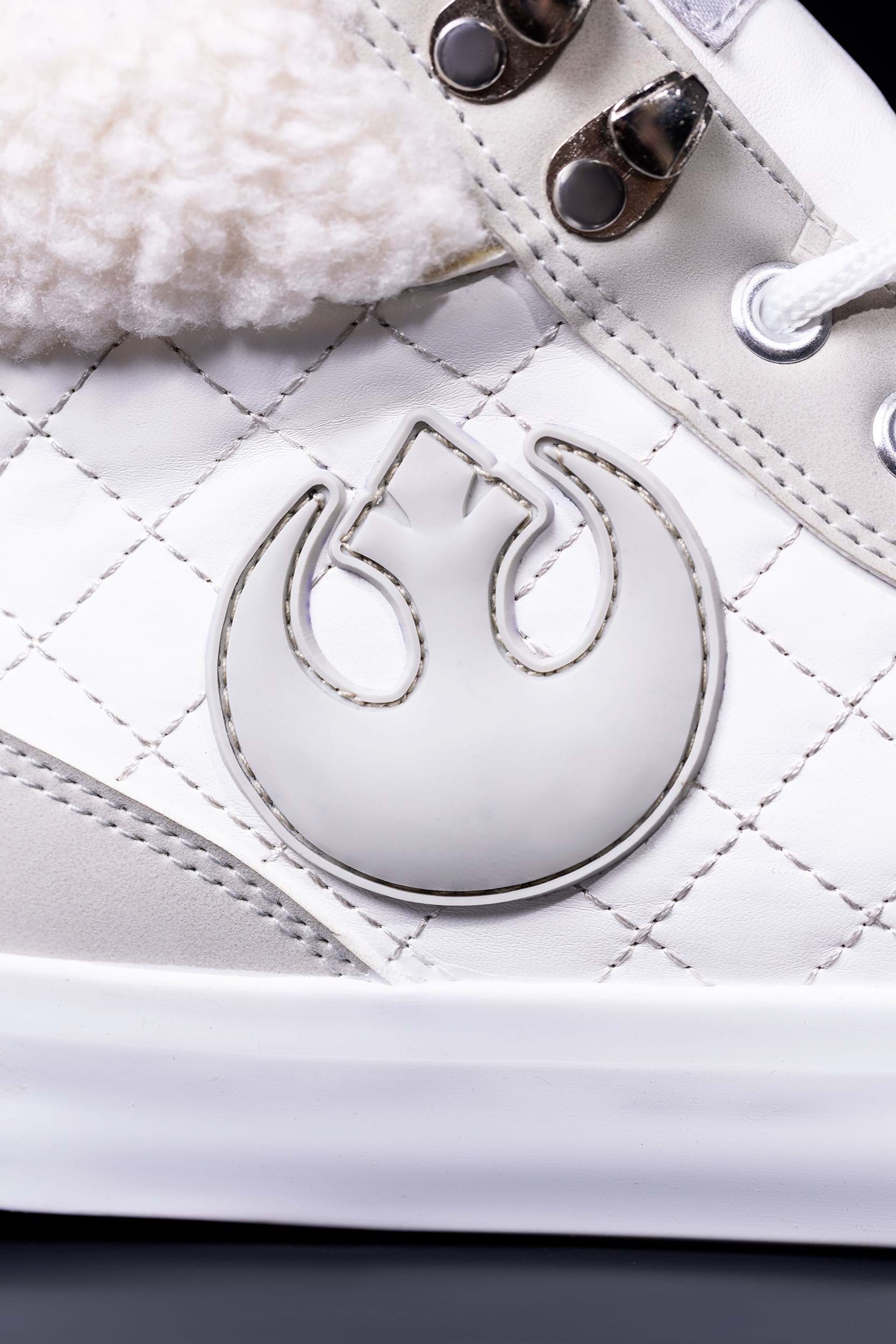 Star Wars Rebel Princess Leia Women's Hoth Sneakers