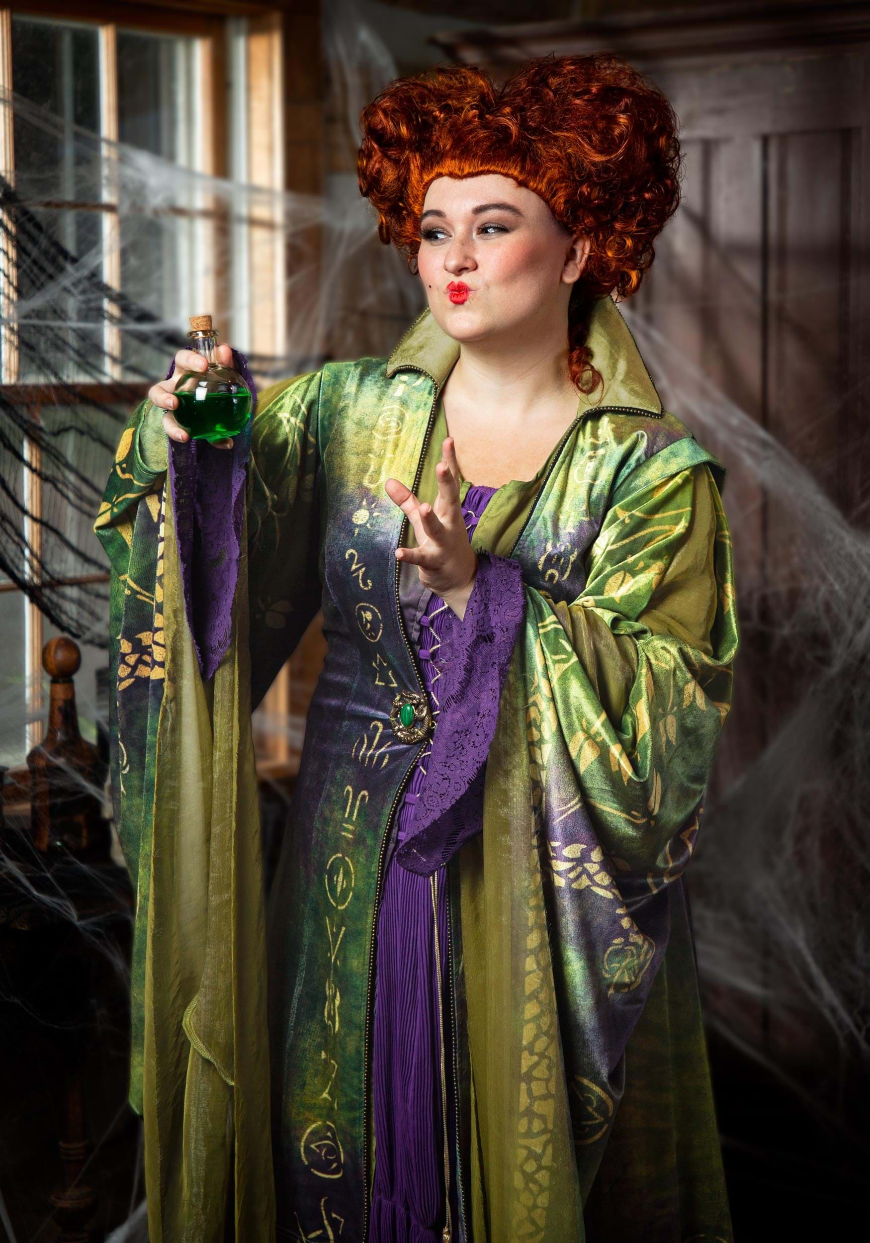 Winifred Sanderson Costume for Plus Size Women from Disney's Hocus Pocus