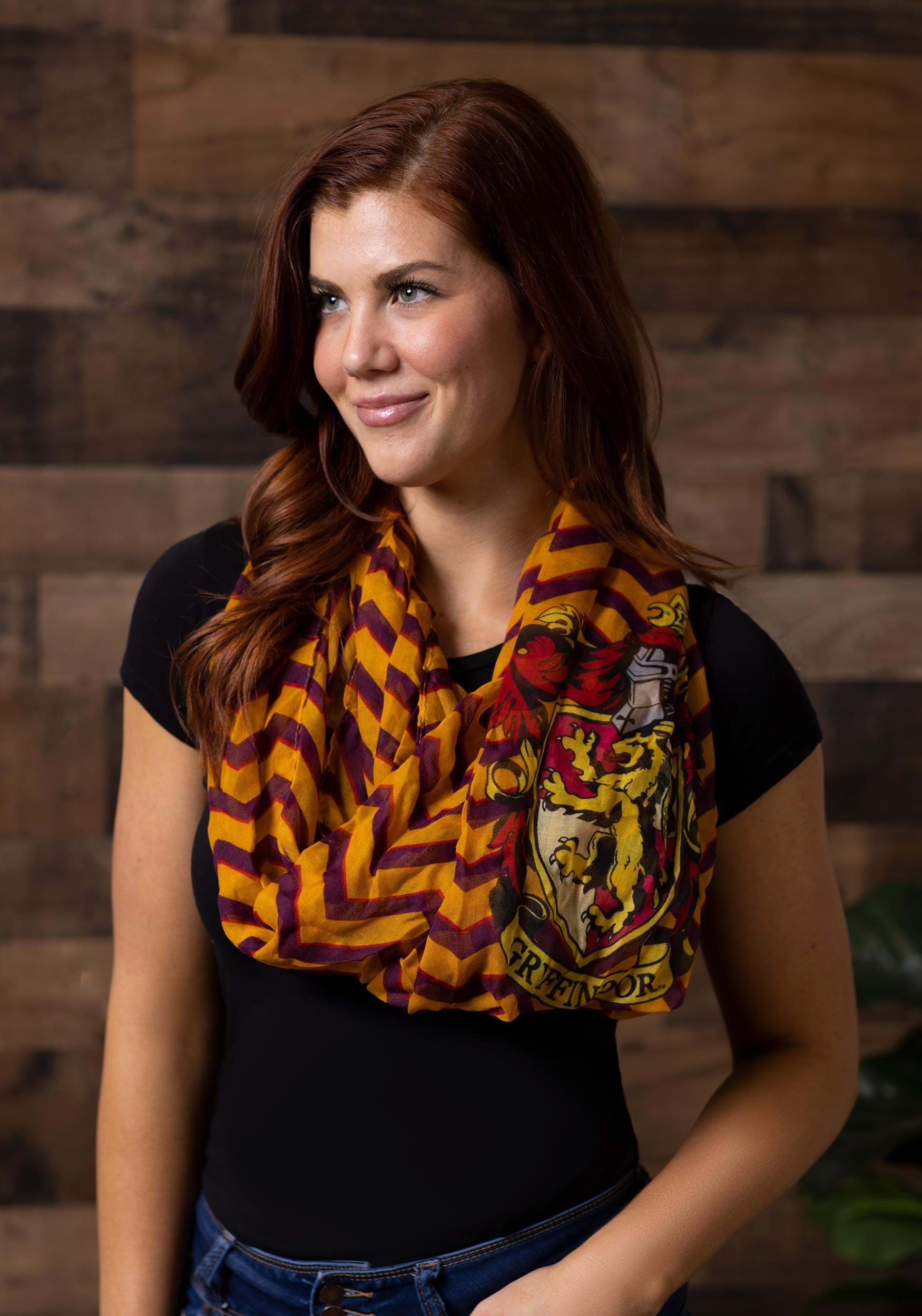 Gryffindor Crest Infinity Scarf